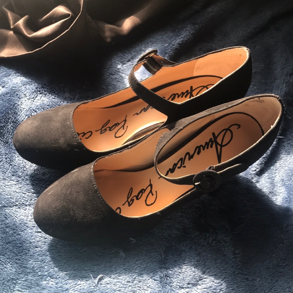 American Rag Cie chunky black high heels with strap suede 9.5